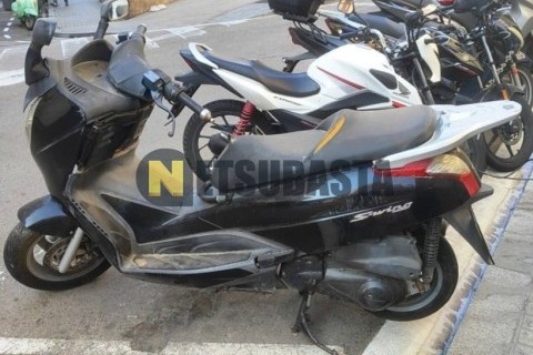 Yamaha Majesty 125 2004