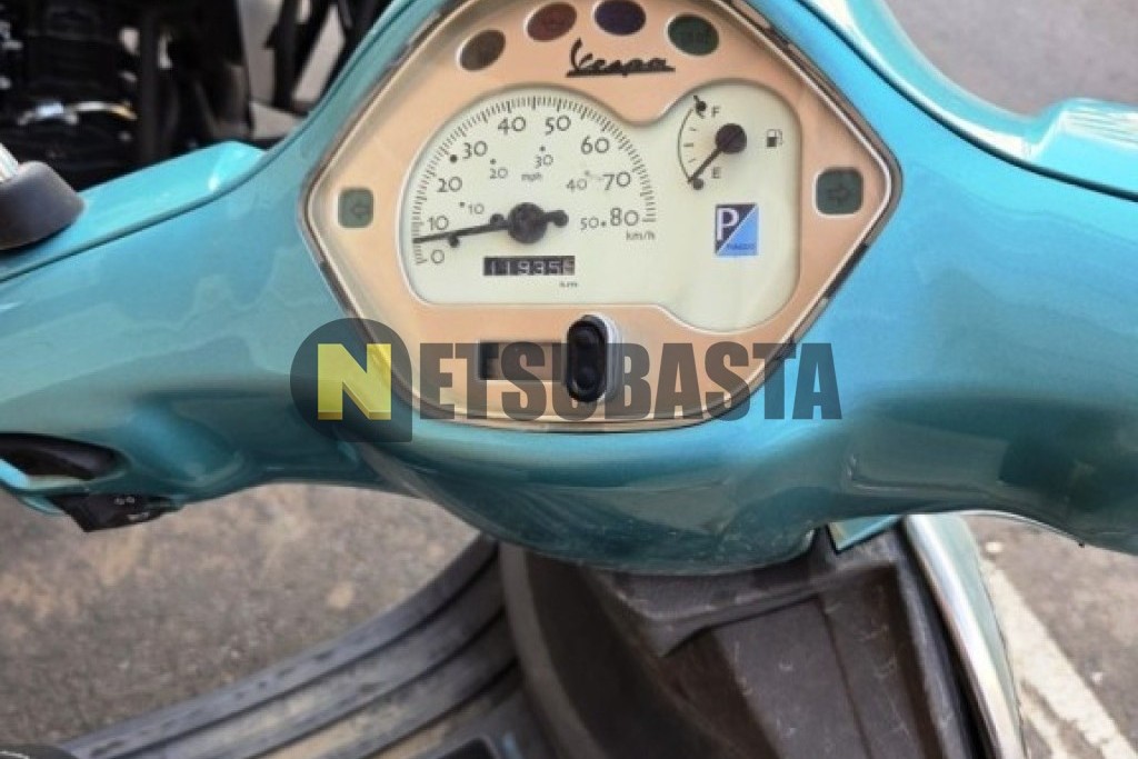 Piaggio Vespa LX 50 2014