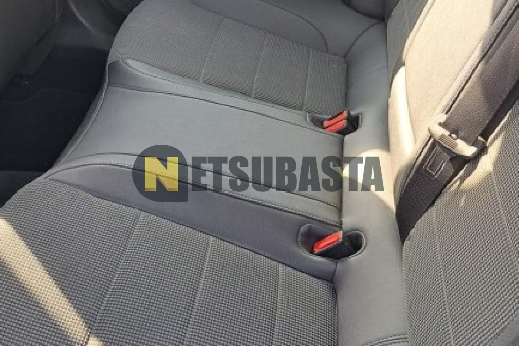 Opel Insignia 1.8 2010
