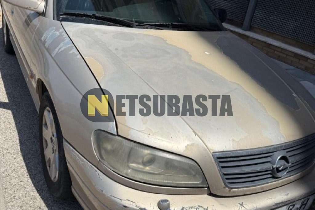 Opel Omega Sedán 2.5 TD 2000