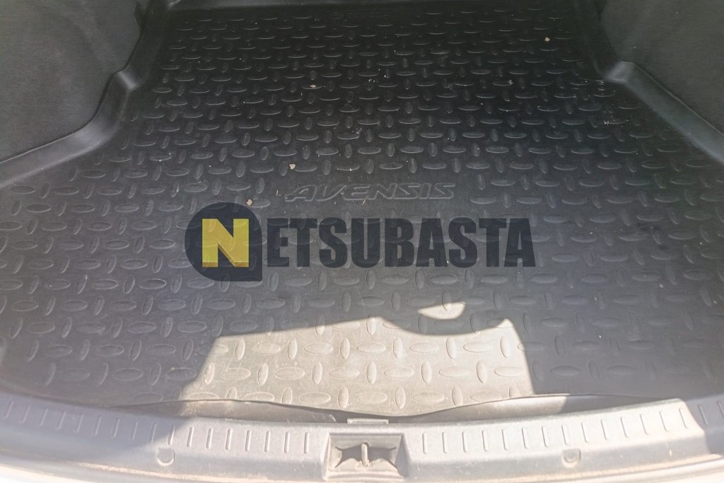 Toyota Avensis 2.0 D4-D 2012