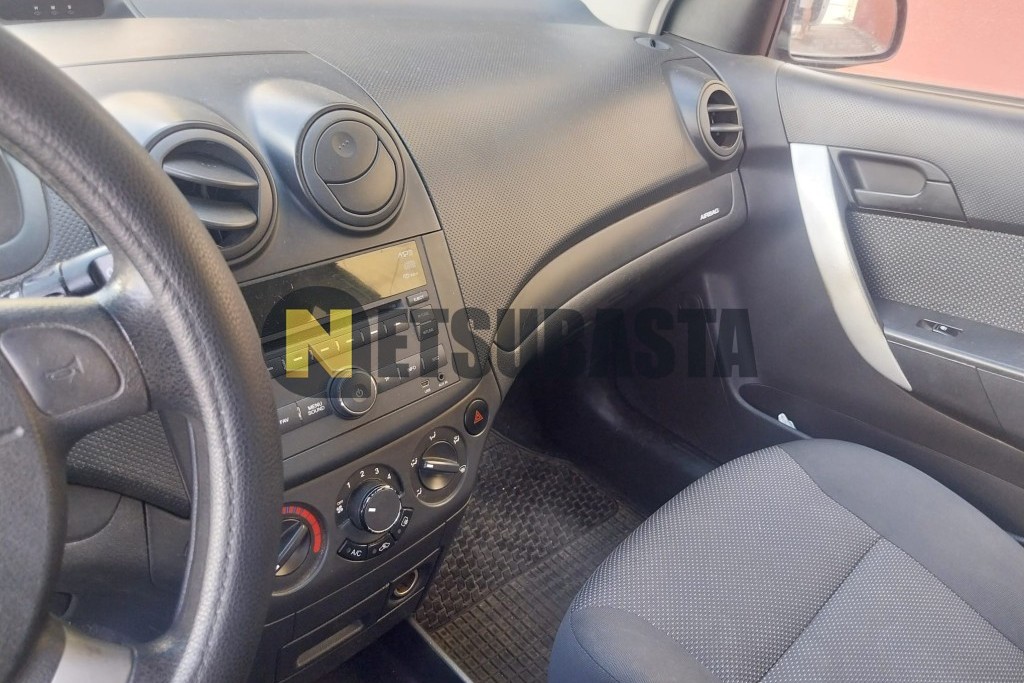 Chevrolet Aveo 1.2 16v 2011