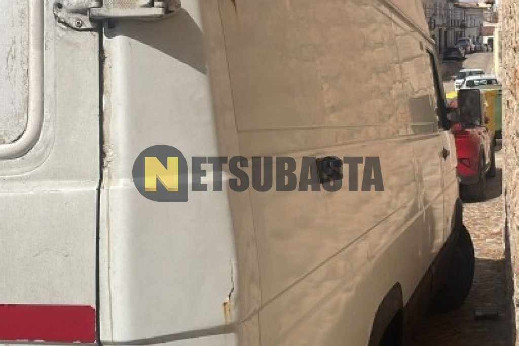 Iveco DAILY 35 S 12 2.5 D 1996