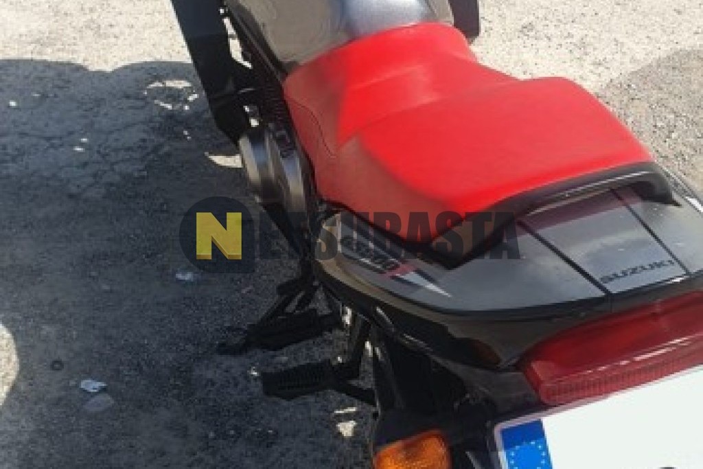 Suzuki GS 500 F 2008