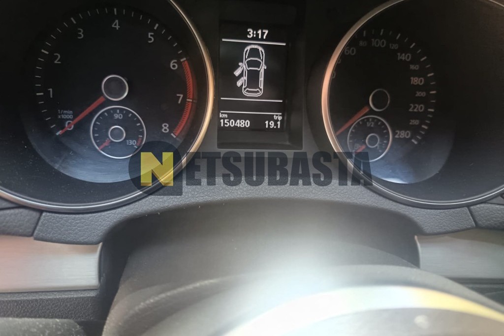 Volkswagen Golf GTI 2.0 TSI 2010