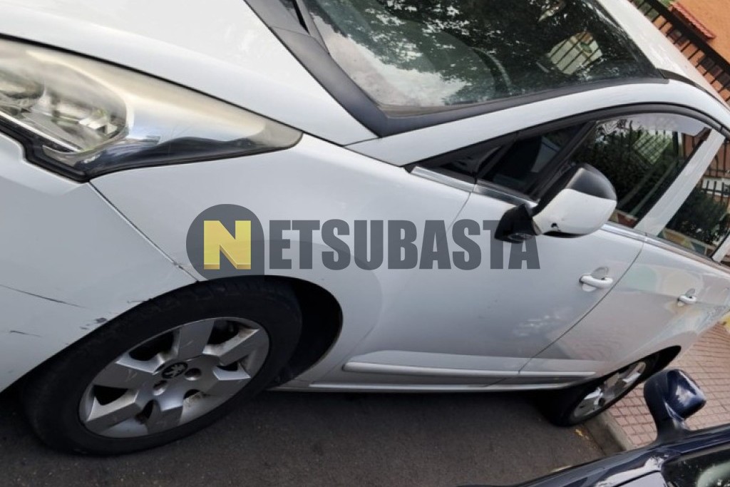 Peugeot 5008 1.6 BlueHDi 2015