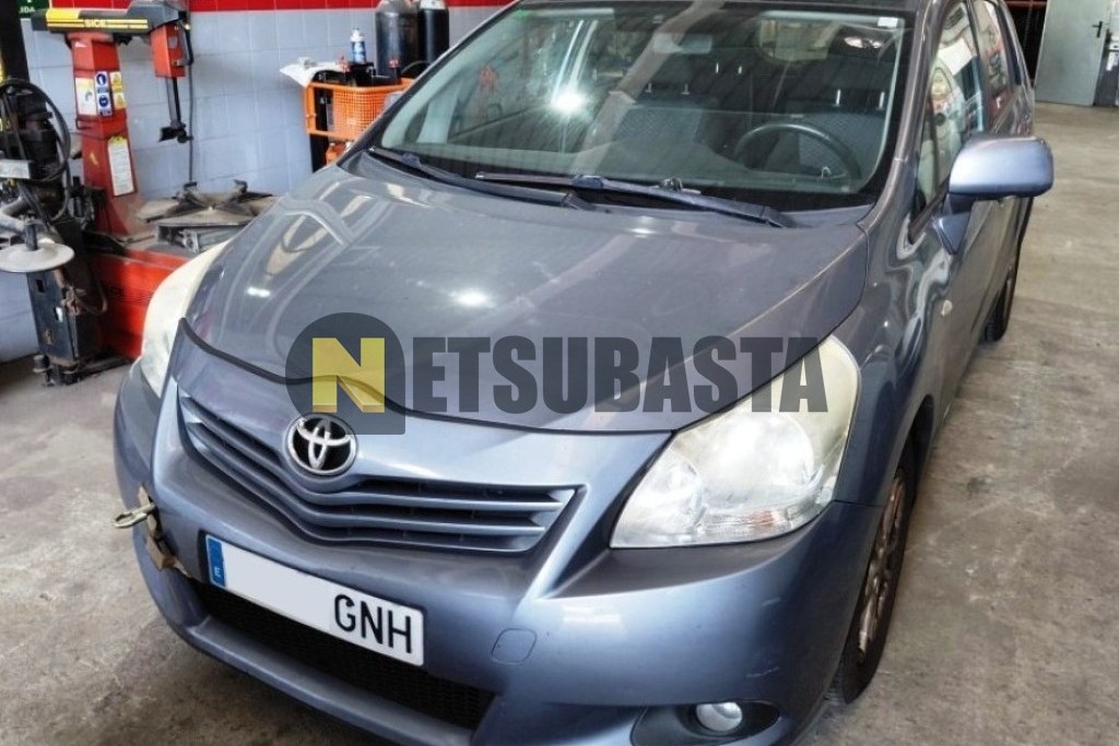 Toyota Verso 2.0 D-4D 2009