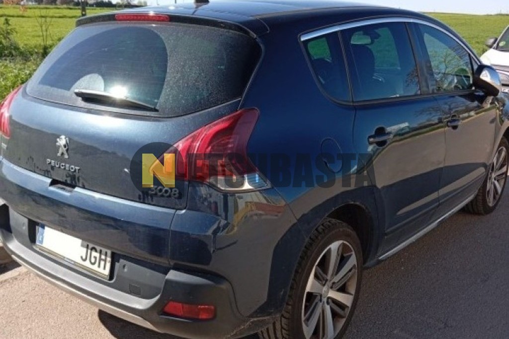 Peugeot 3008 1.6 BlueHDi 2015