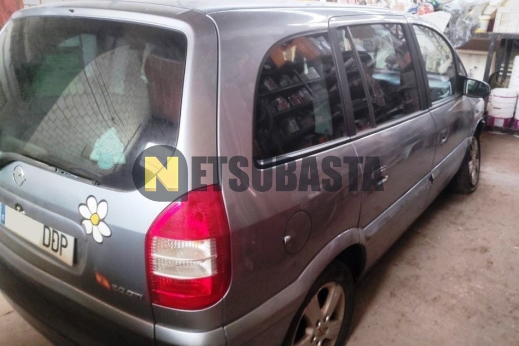 Opel Zafira 2.0 DTi 2004