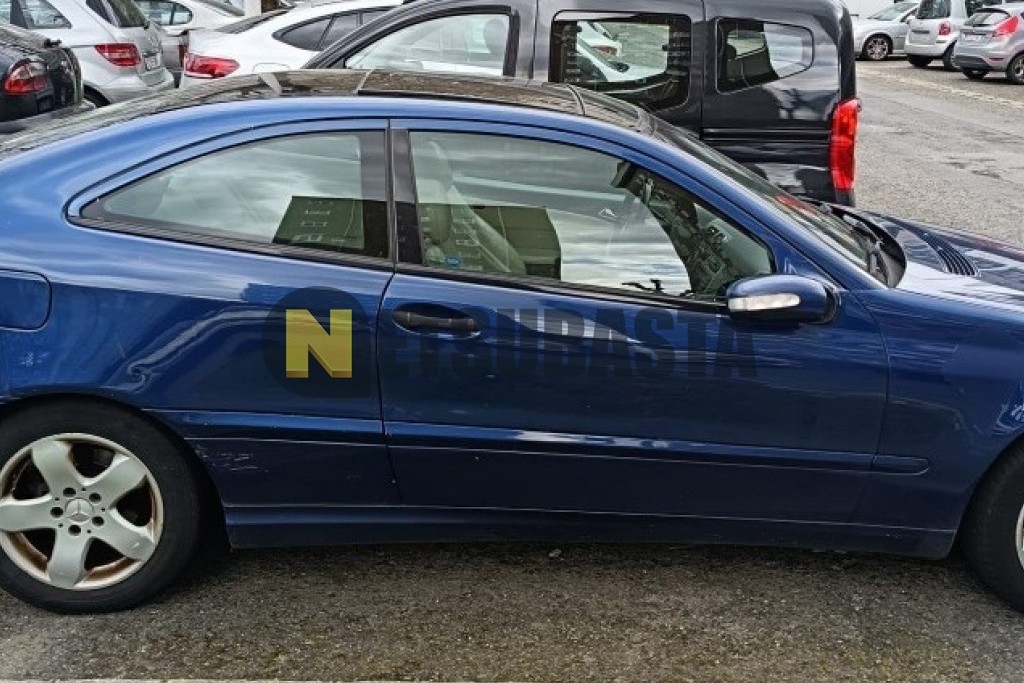 Mercedes-Benz C 180 Sportcoupé 2001
