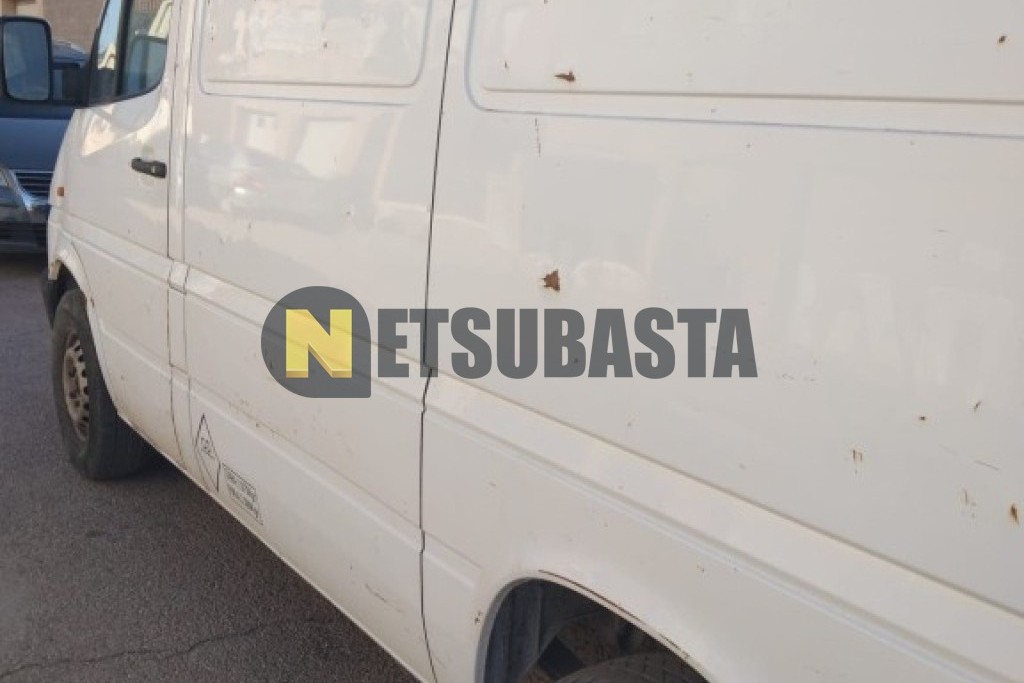 Mercedes-Benz Sprinter 208 CDI 2002