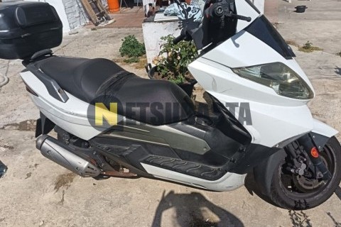 Vespa GTS 125 2008