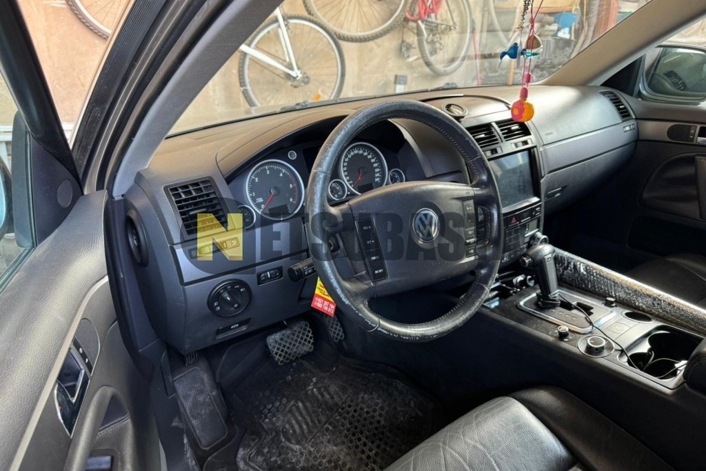 Volkswagen Touareg V6 3.0 TDI Tiptronic 2006