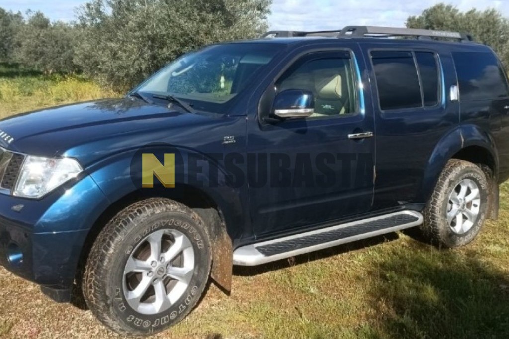 Nissan Pathfinder 2.5 dCi Aut. 2008