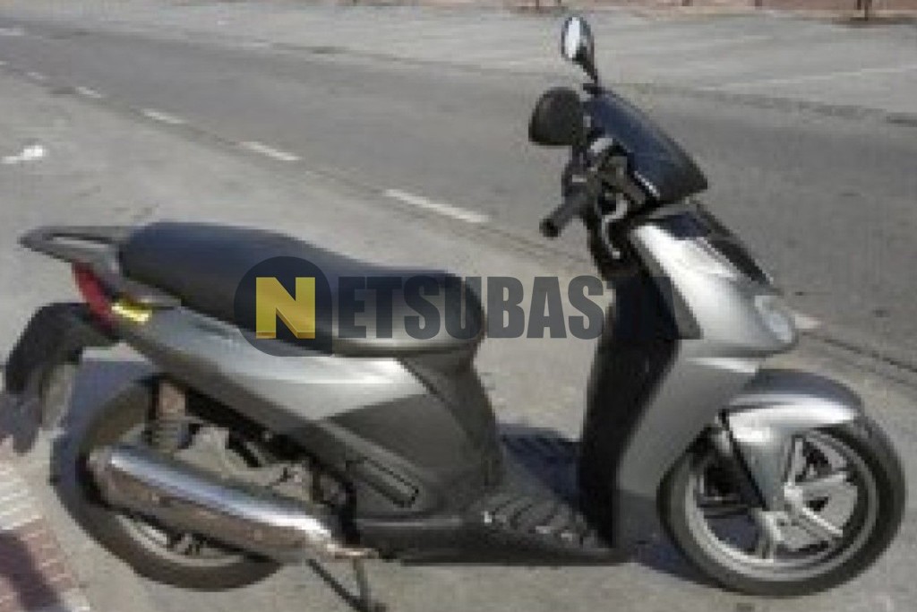 Aprilia Sportcity 200 2006