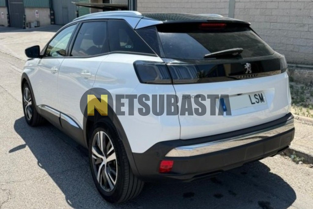 Peugeot 3008 1.5 BlueHDi EAT8 2021
