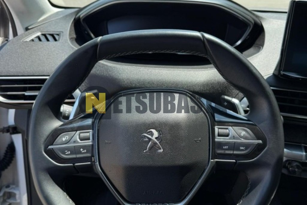 Peugeot 3008 1.5 BlueHDi EAT8 2021