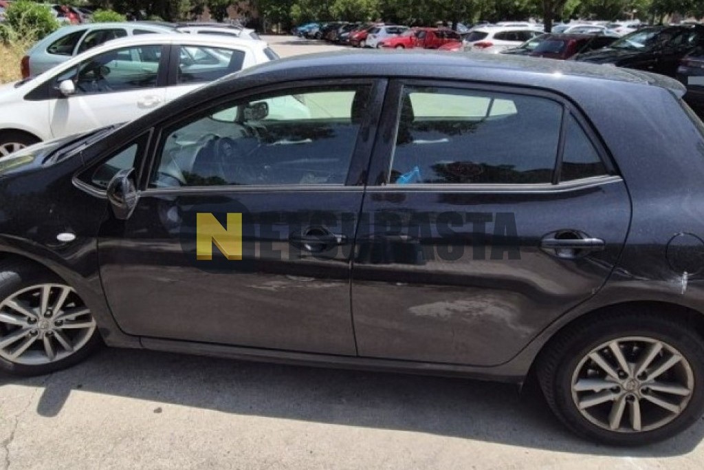 Toyota Auris 1.33 VVT-i 2009