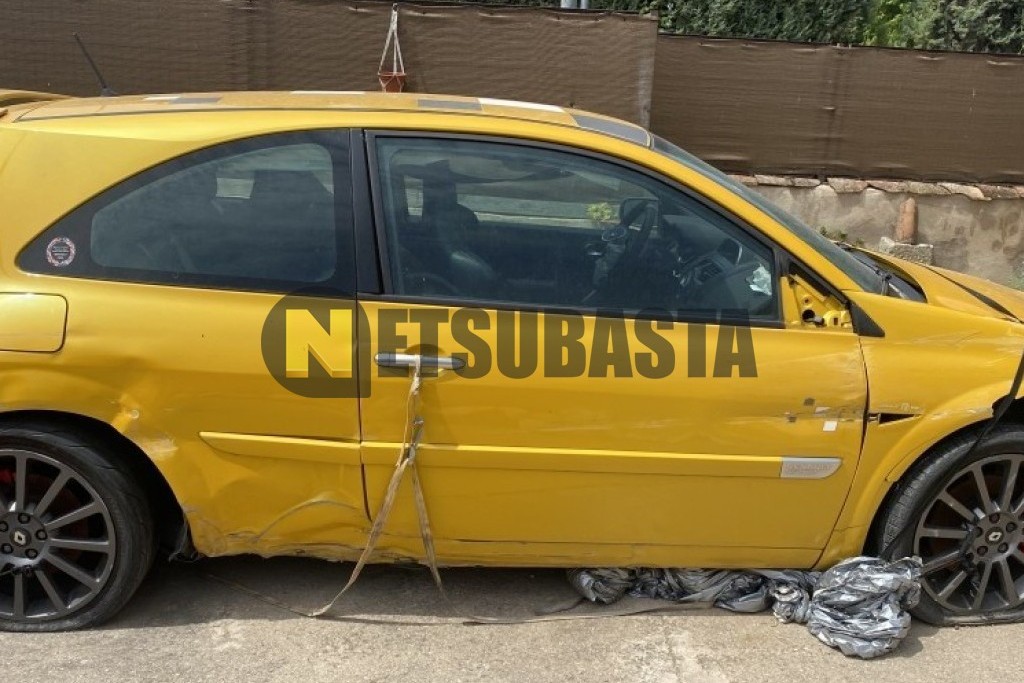 Renault Megane 2.0T 16v F1 Team R26 2007