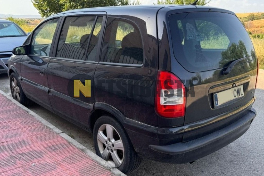 Opel Zafira 2.2 DTi 2004