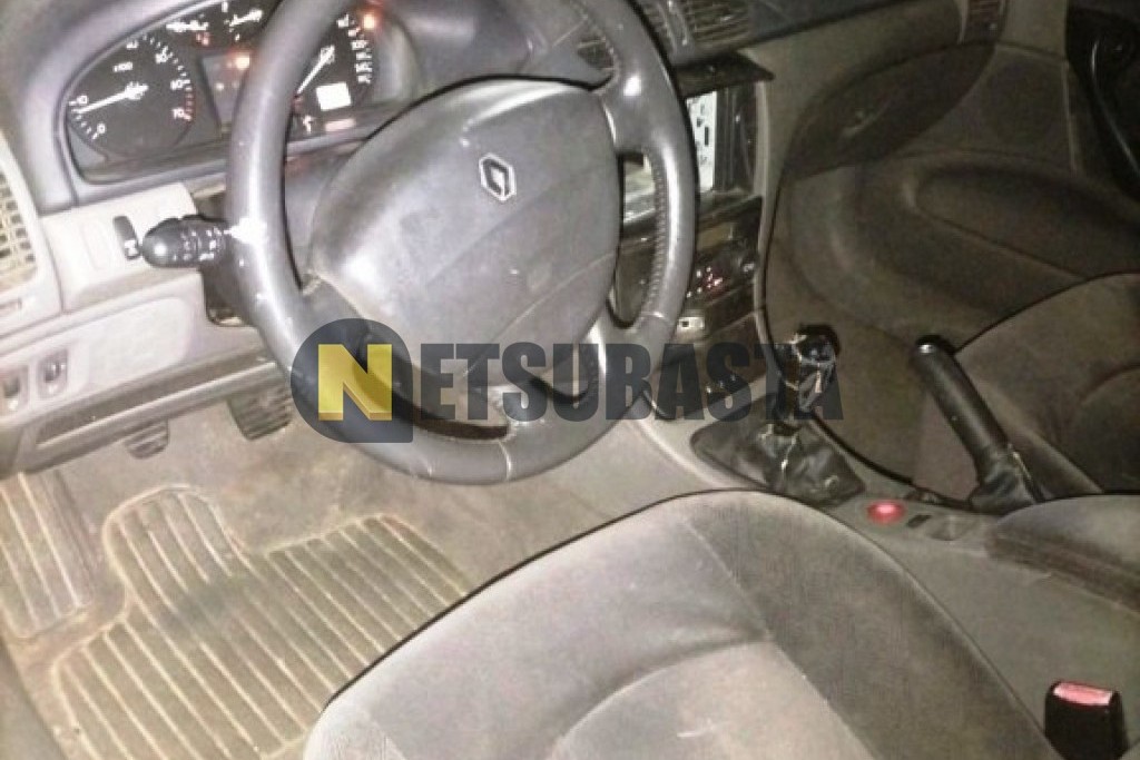 Renault Laguna 1.6 16v 2001
