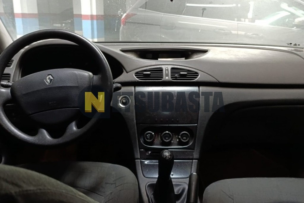 Renault Laguna 1.6 16v 2003