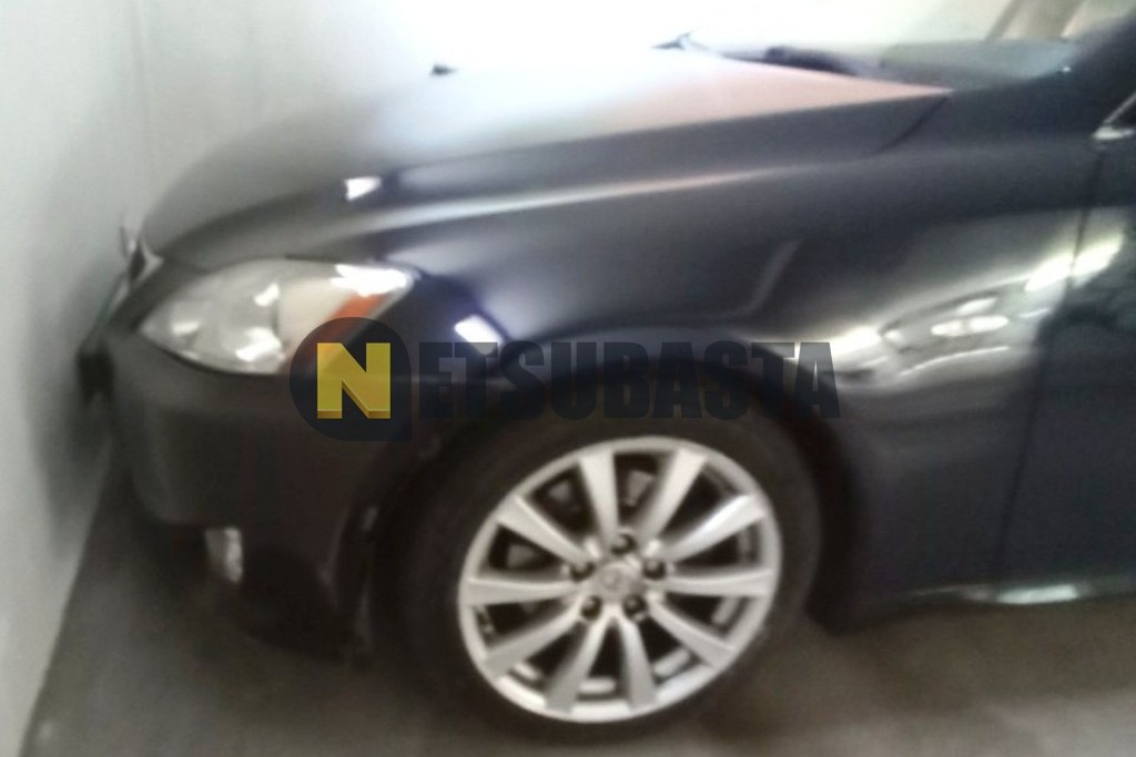 Lexus IS 220d 2008