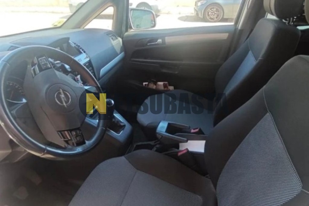 Opel Zafira 1.7 CDTi 2011