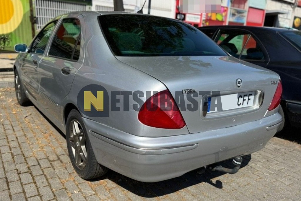 Lancia Lybra 2.4 JTD 2003