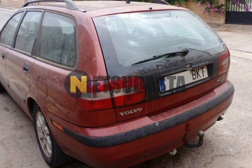 Volvo V40 1.9D 2001