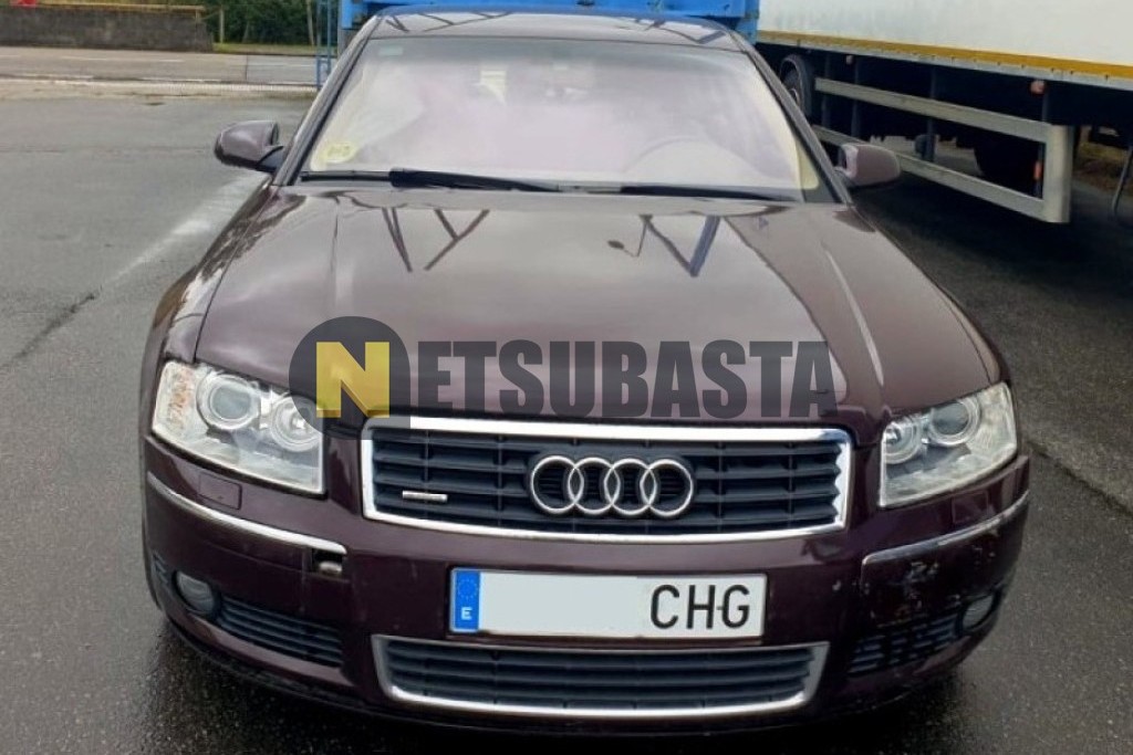 Audi A8 3.7 quattro tiptronic 6 vel. 2003