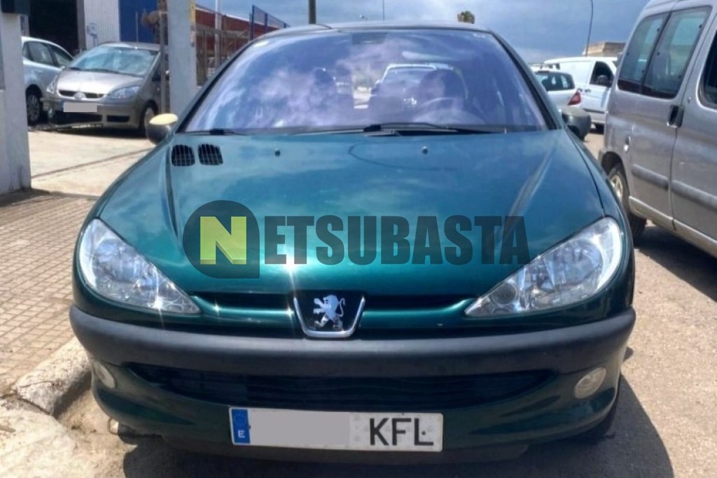 Peugeot 206 1.4 Aut. 2001