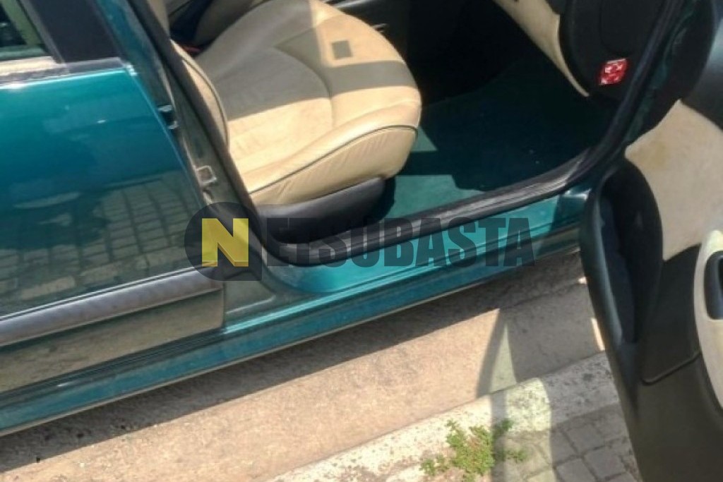 Peugeot 206 1.4 Aut. 2001