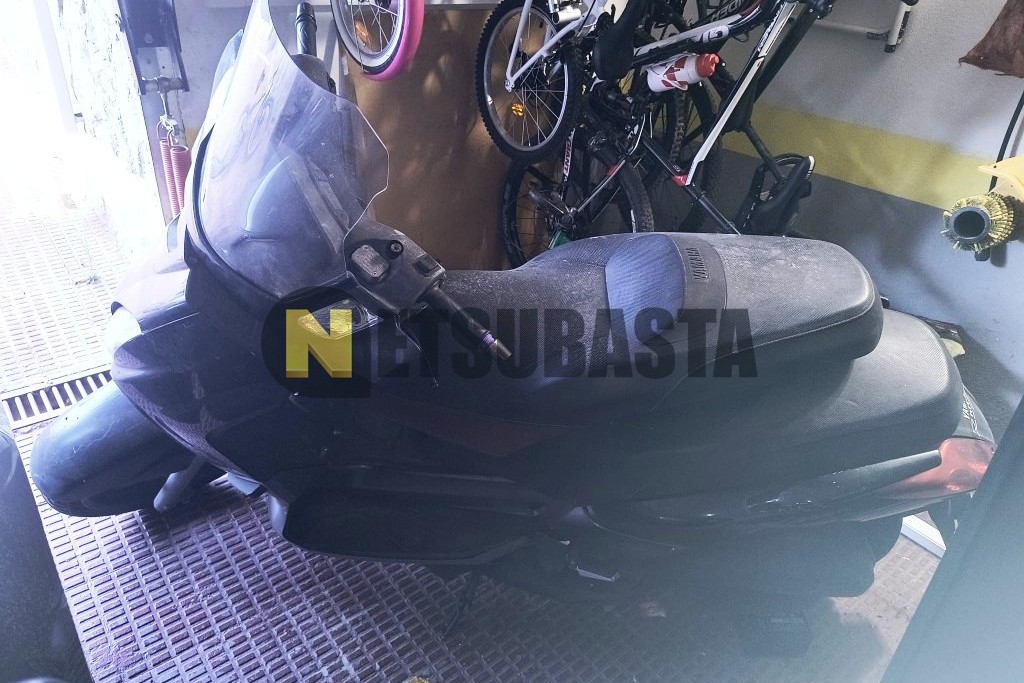 Yamaha XMAX 125 2006