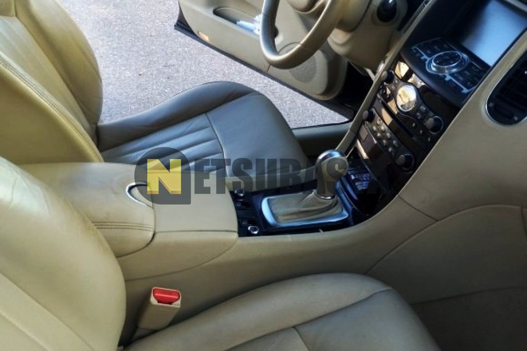Infiniti EX30d 2010