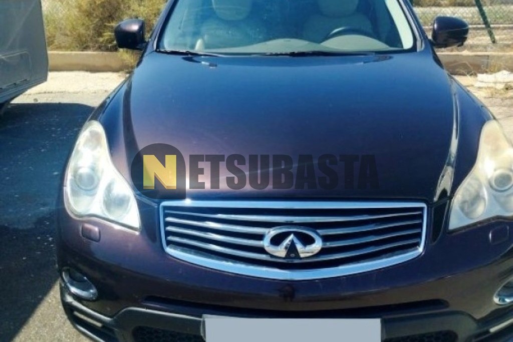 Infiniti EX30d 2010
