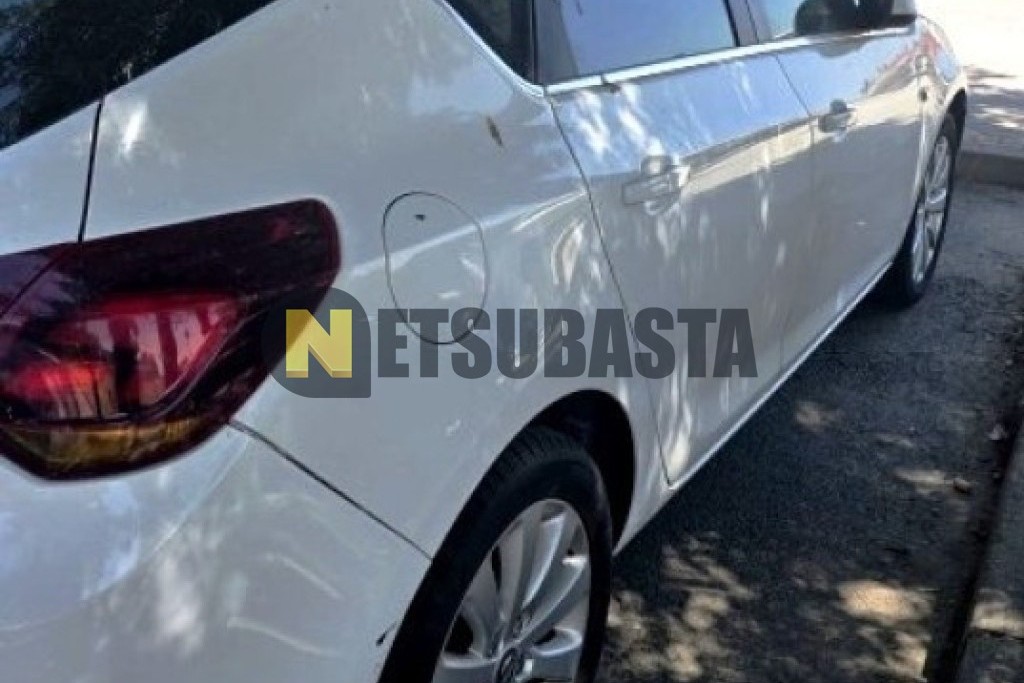 Opel Astra 1.7 CDTI 2012