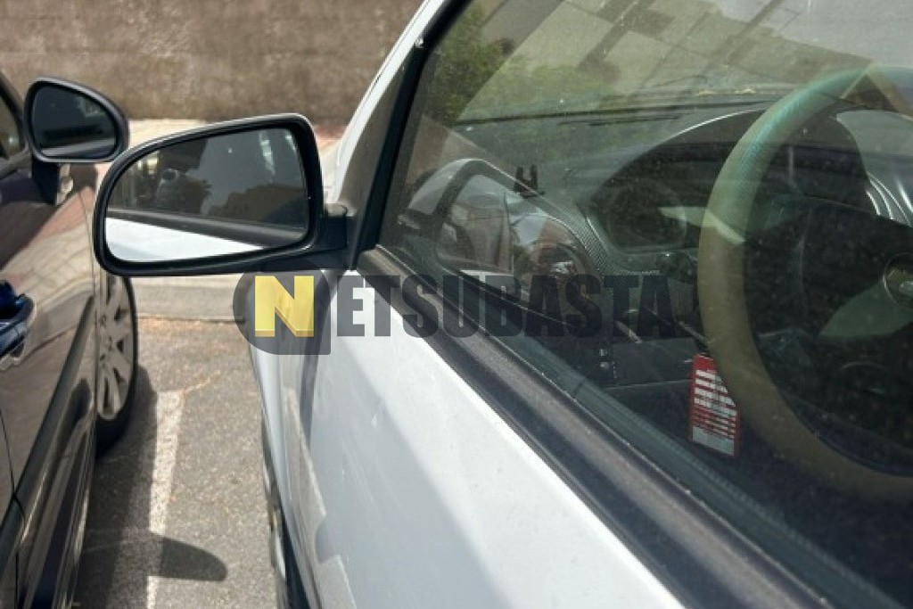 Chevrolet Aveo 1.2 16v 2011