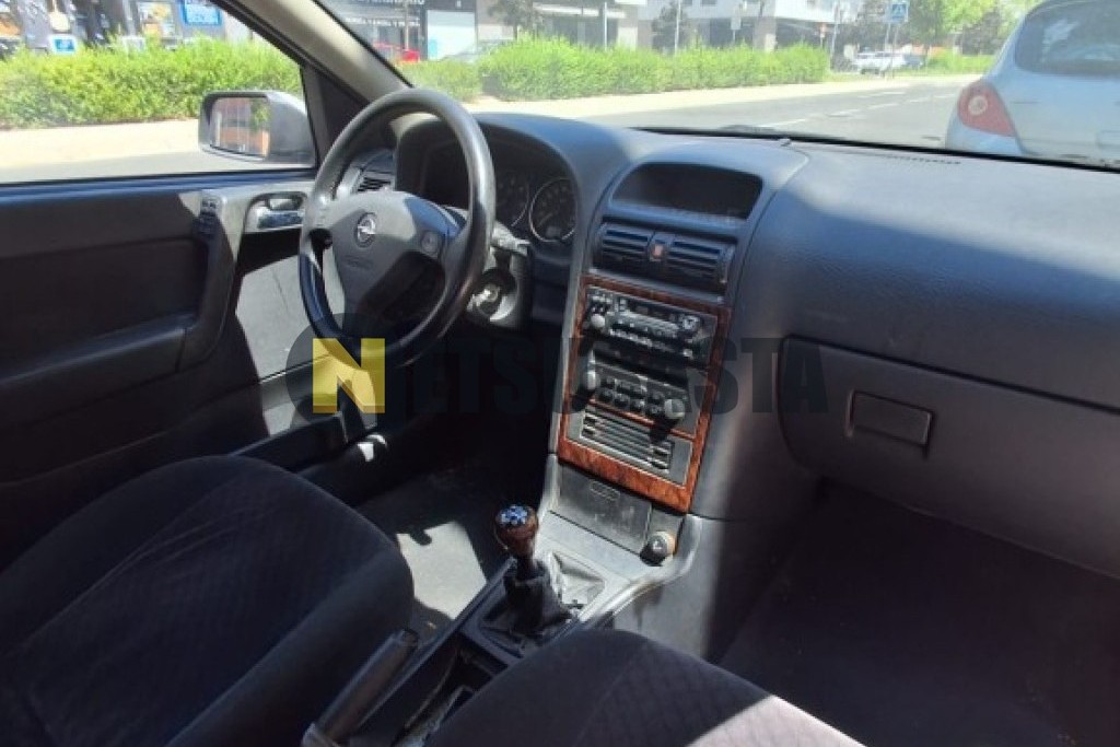 Opel Astra 2.0 DTi 2002
