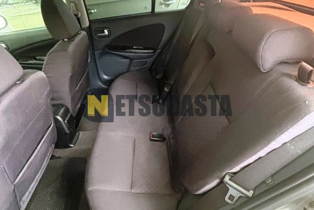 Nissan Almera 2.2dCi 2006