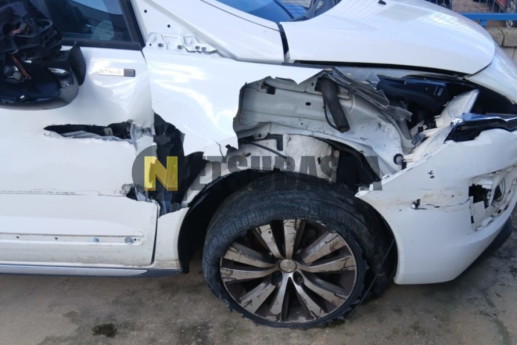 Peugeot 3008 1.6 BlueHDi 2015