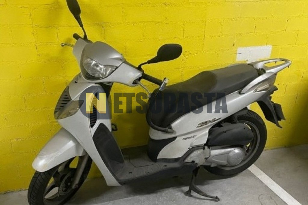 Honda Scoopy SH 125 2008