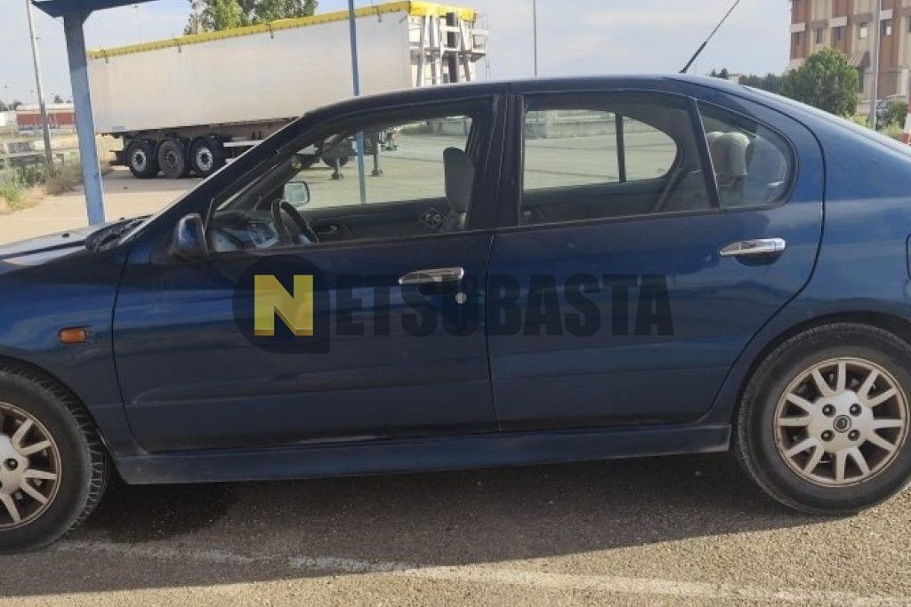 Nissan Primera 2.0 CVT 2000