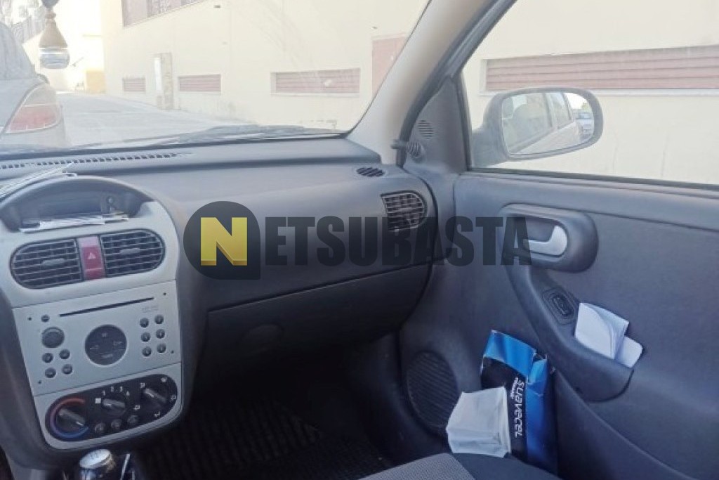 Opel Corsa 1.2 16v 2004