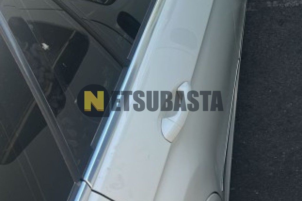 Mercedes-Benz E 220 CDI BlueEFFICIENCY Estate Aut. 2012