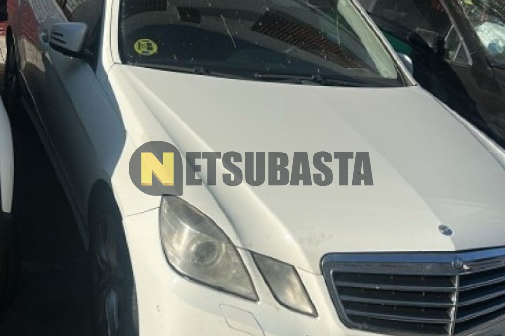 Mercedes-Benz E 220 CDI BlueEFFICIENCY Estate Aut. 2012