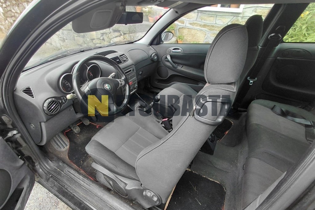 Alfa Romeo 147 1.9 JTD 2004