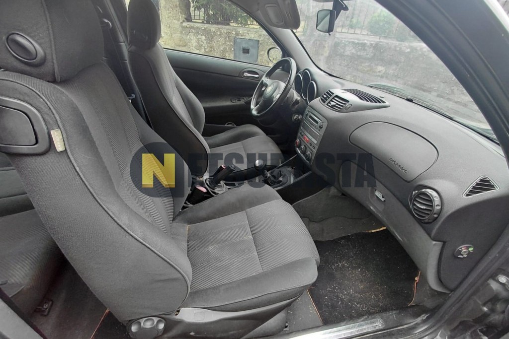 Alfa Romeo 147 1.9 JTD 2004