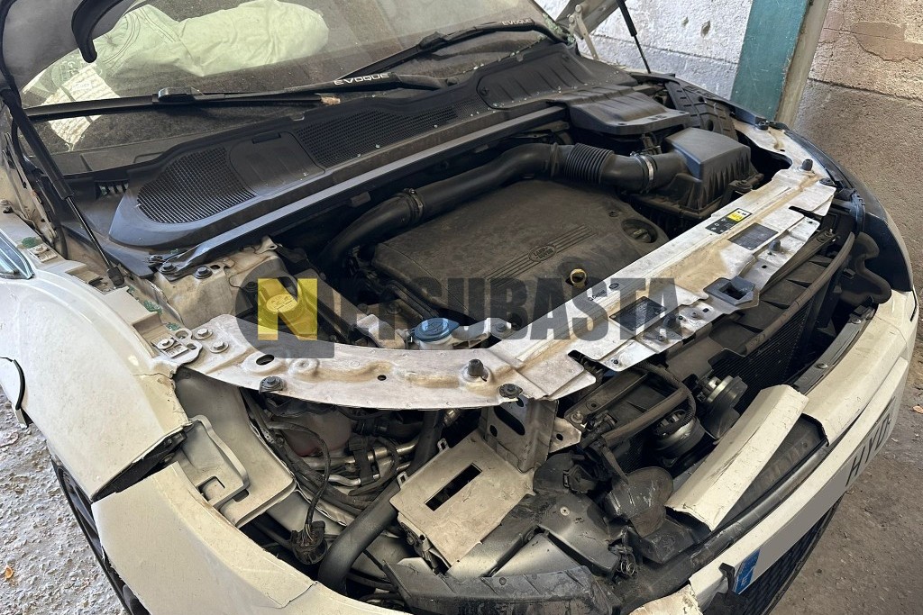 Land-Rover Range Rover Evoque 2.2 eD4 2014