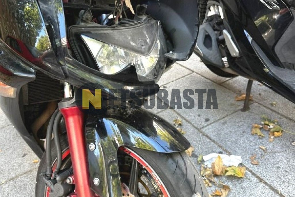 Kawasaki ER 6F 2006